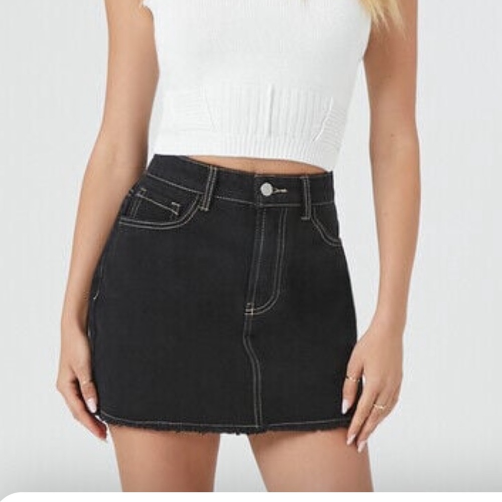 Forever 21 Never Worn Black Denim Mini Skirt